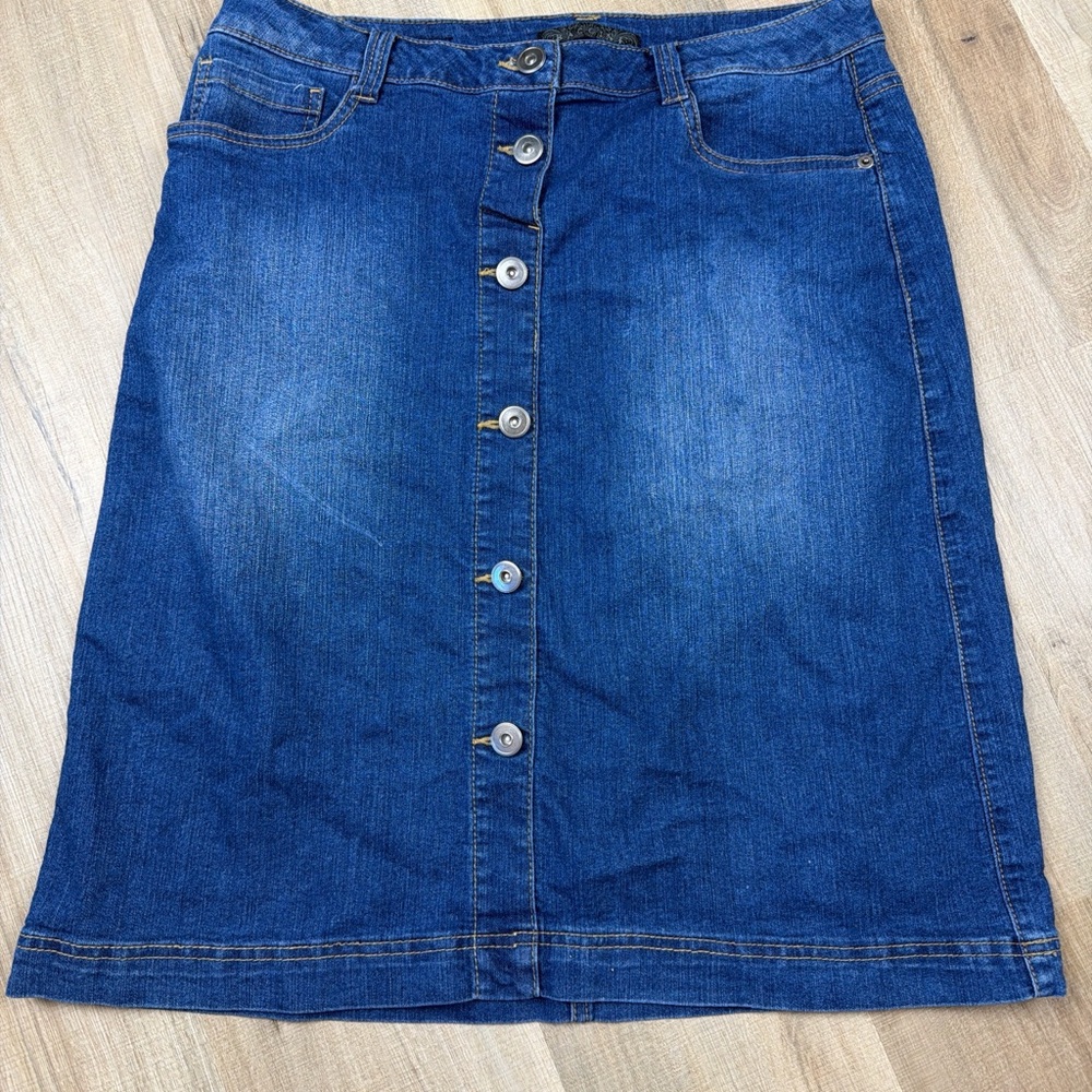Vintage Y2K Baccini Denim Button-Front Midi Skirt. Size‎ 12